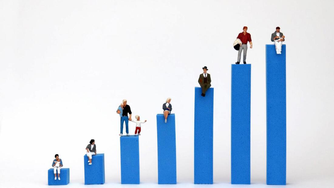 Social Statistics course on Canvas